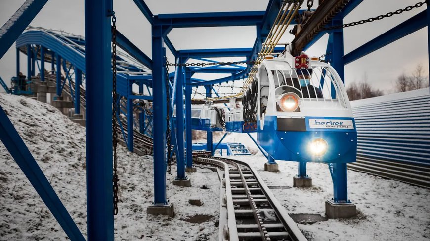 John Deere PowerTech E 6.8L engine: Underground Transport for Coal Mine workers